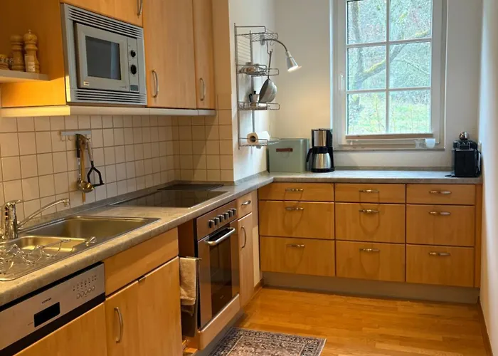 Bedhard - Urlaub In Der Idylle *